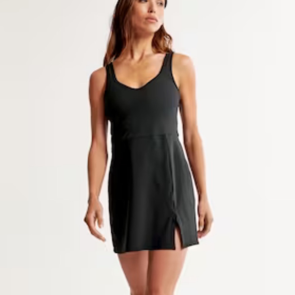 Abercrombie black travel dress